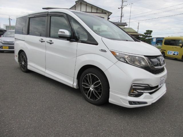 ステップワゴンスパーダ スパーダ・クールスピリット　Ｒモニター　フルエアロ　ＥＴＣ（3枚目）