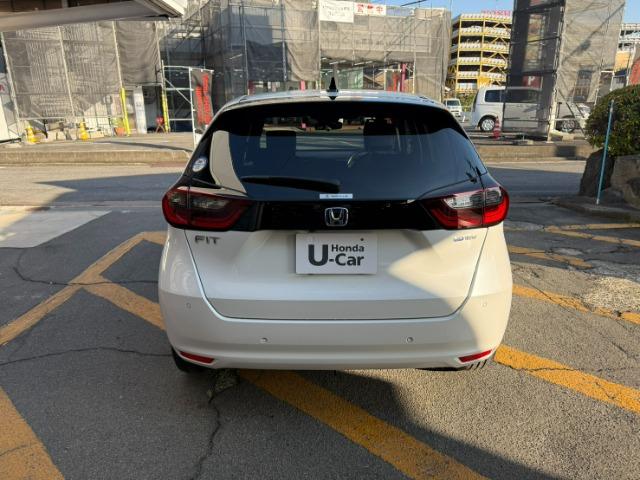 フィット ｅ：ＨＥＶホーム　ブラックスタイル　ホンダセンシング　ＥＴＣ（7枚目）