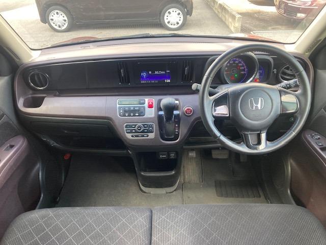 Ｎ－ＯＮＥ プレミアム・Ｌパッケージ　／純正ディスプレイオーディオ／バックカメラ／ＨＩＤ／スマートキー／イモビライザー／オートライト／オートエアコン／アイドリングストップ（2枚目）