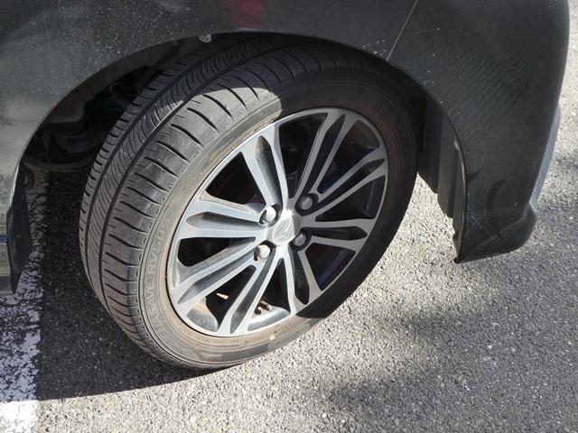 【タイヤについて】アルミホイールや、新品タイヤ、スタッドレスタイヤご相談承ります。