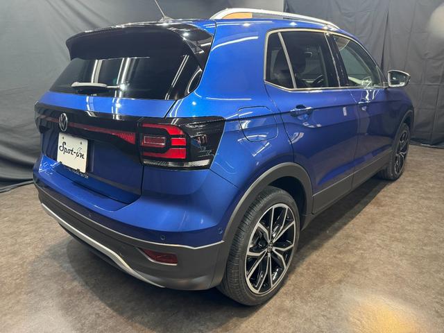 T-クロス TSI 1stプラス 車検整備付 1オナ 走行11800km comtec前後ドラレコ デジタルメータークラスター LEDヘッドライト アンビエントライト レーンキープアシスト パークソナー シティエマージェンシーブレーキ(10枚目)