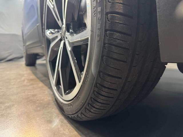 T-クロス TSI 1stプラス 車検整備付 1オナ 走行11800km comtec前後ドラレコ デジタルメータークラスター LEDヘッドライト アンビエントライト レーンキープアシスト パークソナー シティエマージェンシーブレーキ(26枚目)