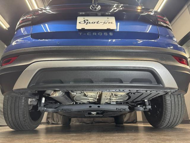 T-クロス TSI 1stプラス 車検整備付 1オナ 走行11800km comtec前後ドラレコ デジタルメータークラスター LEDヘッドライト アンビエントライト レーンキープアシスト パークソナー シティエマージェンシーブレーキ(28枚目)