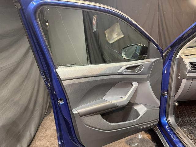 T-クロス TSI 1stプラス 車検整備付 1オナ 走行11800km comtec前後ドラレコ デジタルメータークラスター LEDヘッドライト アンビエントライト レーンキープアシスト パークソナー シティエマージェンシーブレーキ(76枚目)