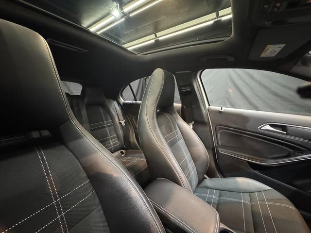 �J�����̂��鎺��