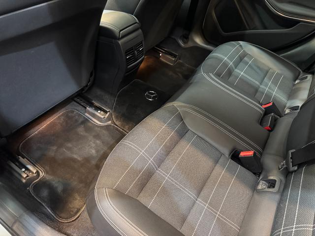 �㕔���ȑ����̗l�q