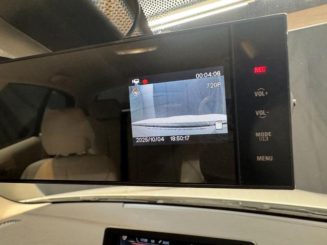 1シリーズ 116i ファッショニスタ 走行27950km 限定車 本革シート(オイスター) シートヒーター カロッツェリアデジタルTVチューナー ユピテルミラー型ドラレコ iDriveナビゲーション 専用キドニーグリル 禁煙車 研磨施工済(68枚目)