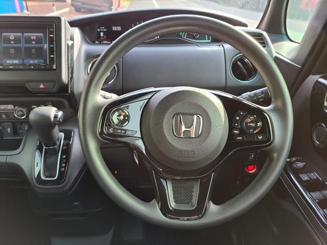 Ｎ－ＢＯＸ Ｌ　社外ホイル、車高調、リア左側パワースライドドア、	前席用ｉ－サイドエアバッグシステム＋サイドカーテンエアバッグシステム（前席／後席対応）、運転席＆助手席シートヒーター（12枚目）