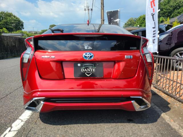 プリウス Ｓツーリングセレクション　モデリスタエアロパーツ、純正ナビ９インチ、ブラックレザーシートヒーター、ＷＯＲＫ２０インチアルミ、コンピハンドル、ビルトインＥＴＣ（8枚目）