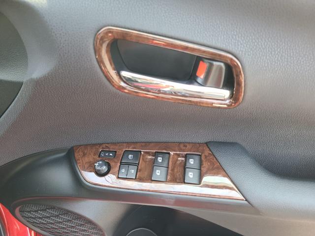 プリウス Ｓツーリングセレクション　モデリスタエアロパーツ、純正ナビ９インチ、ブラックレザーシートヒーター、ＷＯＲＫ２０インチアルミ、コンピハンドル、ビルトインＥＴＣ（18枚目）