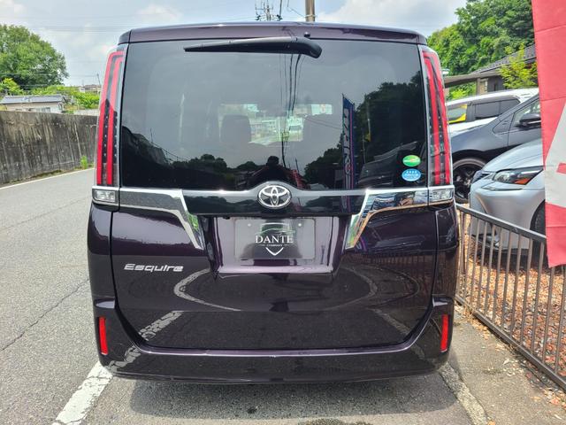 エスクァイア Ｇｉ　ナビ、フリップダウンモニター、エンジンスターター、両側パワードア、シートヒーター、Ｂカメラスマートキー２（6枚目）