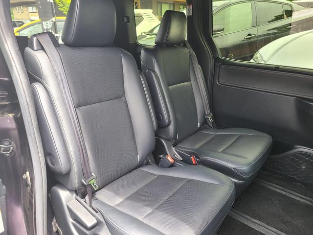 エスクァイア Ｇｉ　ナビ、フリップダウンモニター、エンジンスターター、両側パワードア、シートヒーター、Ｂカメラスマートキー２（20枚目）