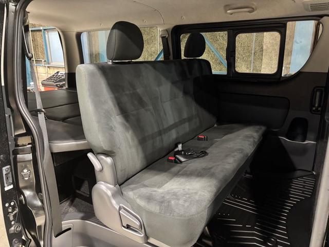 ハイエースバン スーパーＧＬ　ロングスーパーＧＬ／ベッドキット／バックカメラ／ＥＴＣ／１６インチＡＷ／純正ナビ／両側スライドドア（14枚目）