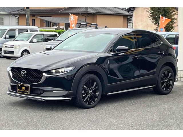 ＣＸ－３０ ２０Ｓ　ブラックトーンエディション　ワンオーナー　４ＷＤ　アップルカープレイ　全方位カメラ　ＣＤ／ＤＶＤプレーヤー　レーダークルーズコントロール　ＨＵＤ　前後ドラレコ　純正１８インチＡＷ　ＬＥＤヘッドライト　パワーバックドア　ナビＴＶ（9枚目）