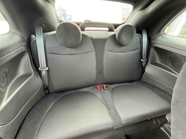 アバルト595 ワンオーナー 5MT 左ハンドル 電動オープン 前後ドラレコ アップルカープレイ Bluetooth ETC 17インチAW オートライト beatsサウンドシステム USBポート(42枚目)