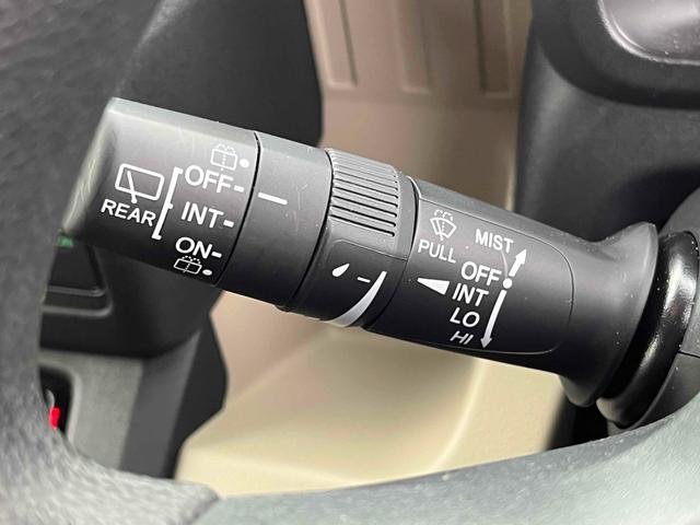 Ｎ－ＶＡＮ ｅ： 　純正８型ナビ　フルセグＴＶ　アダプティブクルーズコントロール　ＥＴＣ　Ｂカメラ　Ｂｌｕｅｔｏｏｔｈ　ＬＥＤヘッドライト　急速充電ポート　両側スライドドア　フラットシート　シートヒーター　オートライト（25枚目）