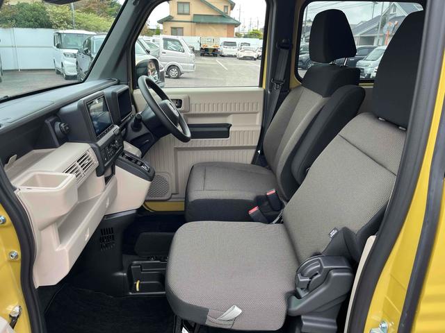 Ｎ－ＶＡＮ ｅ： 　純正８型ナビ　フルセグＴＶ　アダプティブクルーズコントロール　ＥＴＣ　Ｂカメラ　Ｂｌｕｅｔｏｏｔｈ　ＬＥＤヘッドライト　急速充電ポート　両側スライドドア　フラットシート　シートヒーター　オートライト（35枚目）