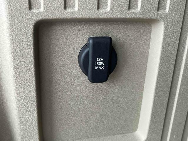 Ｎ－ＶＡＮ ｅ： 　純正８型ナビ　フルセグＴＶ　アダプティブクルーズコントロール　ＥＴＣ　Ｂカメラ　Ｂｌｕｅｔｏｏｔｈ　ＬＥＤヘッドライト　急速充電ポート　両側スライドドア　フラットシート　シートヒーター　オートライト（50枚目）