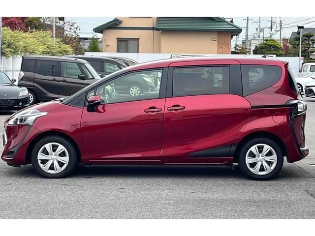 シエンタ Ｇ　セーフティーエディション　パノラミックビューカメラ　ＥＴＣ　前後ドラレコ　ＬＥＤヘッドライト　両側電動スライドドア　ナビ　フルセグＴＶ　ＣＤ／ＤＶＤ再生　シートヒーター　ＵＳＢポート　ステアリングヒーター　スマートキー（10枚目）