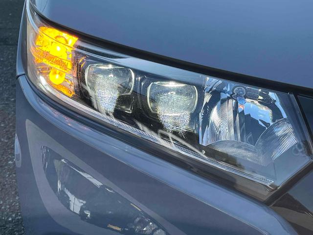 S660 ワンオーナー 6MT LEDヘッドライト 16インチAW シートヒーター クルーズコントロール ナビ Bカメラ ETC スカッフイルミ スマートキー プッシュスタート オートライト Bluetooth(13枚目)