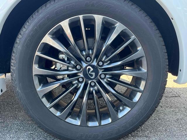 QX80 プロアクティブ 4WD 左ハンドル 純正22インチAW サンルーフ LEDヘッドライト ディスプレイオーディオ カープレイ パワーシート 全方位カメラ ステアリングヒーター パワーバックドア BOSEサウンド ETC(17枚目)