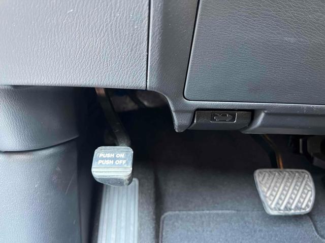 QX80 プロアクティブ 4WD 左ハンドル 純正22インチAW サンルーフ LEDヘッドライト ディスプレイオーディオ カープレイ パワーシート 全方位カメラ ステアリングヒーター パワーバックドア BOSEサウンド ETC(32枚目)