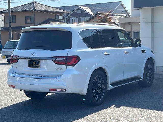 QX80 プロアクティブ 4WD 左ハンドル 純正22インチAW サンルーフ LEDヘッドライト ディスプレイオーディオ カープレイ パワーシート 全方位カメラ ステアリングヒーター パワーバックドア BOSEサウンド ETC(67枚目)