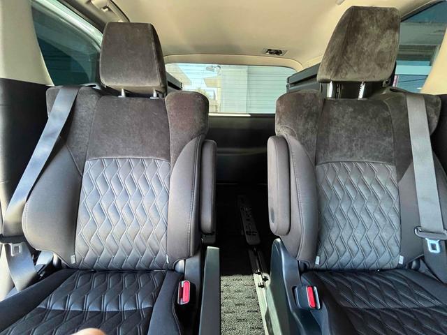 ヴェルファイア ２．５Ｚ　二眼ＬＥＤヘッドライト　ＡＬＰＩＮＥナビ　ＡＬＰＩＮＥ後席モニター　Ｂカメラ　フルセグＴＶ　クルーズコントロール　ＥＴＣ　純正１８インチＡＷ　ドライブレコーダー　ＣＤ／ＤＶＤ再生　両側電動スライドドア（56枚目）