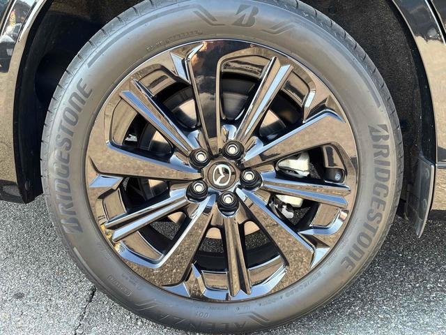 ＣＸ－６０ ＸＤ－ハイブリッド　エクスクルーシブスポーツ　４ＷＤ　パノラマサンルーフ　純正２０インチＡＷ　レーダークルーズコントロール　全方位カメラ　ＥＴＣ　ナビ　ＴＶ　Ｂｌｕｅｔｏｏｔｈ　アップルカープレイ　ワイヤレス充電　シートヒーター　１００Ｖ電源（15枚目）