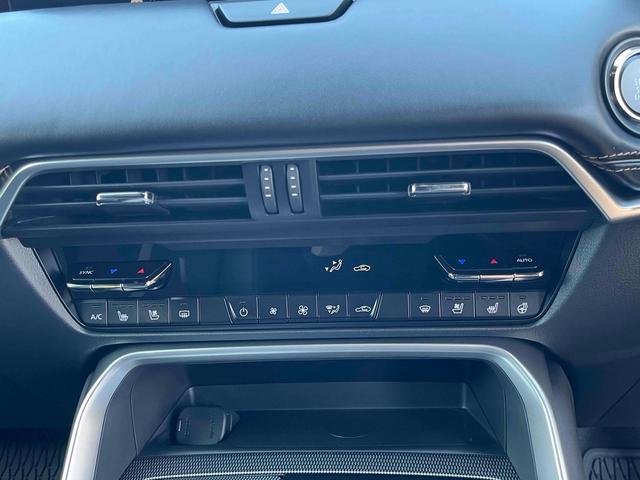 ＣＸ－６０ ＸＤ－ハイブリッド　エクスクルーシブスポーツ　４ＷＤ　パノラマサンルーフ　純正２０インチＡＷ　レーダークルーズコントロール　全方位カメラ　ＥＴＣ　ナビ　ＴＶ　Ｂｌｕｅｔｏｏｔｈ　アップルカープレイ　ワイヤレス充電　シートヒーター　１００Ｖ電源（33枚目）