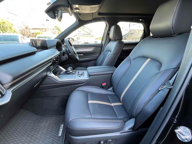 ＣＸ－６０ ＸＤ－ハイブリッド　エクスクルーシブスポーツ　４ＷＤ　パノラマサンルーフ　純正２０インチＡＷ　レーダークルーズコントロール　全方位カメラ　ＥＴＣ　ナビ　ＴＶ　Ｂｌｕｅｔｏｏｔｈ　アップルカープレイ　ワイヤレス充電　シートヒーター　１００Ｖ電源（47枚目）