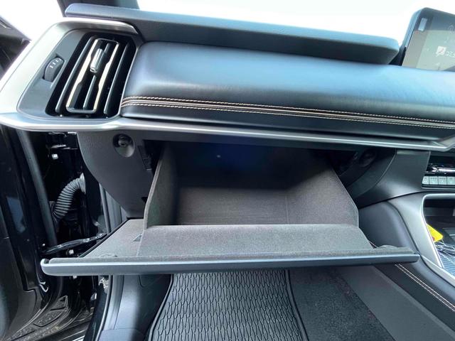 ＣＸ－６０ ＸＤ－ハイブリッド　エクスクルーシブスポーツ　４ＷＤ　パノラマサンルーフ　純正２０インチＡＷ　レーダークルーズコントロール　全方位カメラ　ＥＴＣ　ナビ　ＴＶ　Ｂｌｕｅｔｏｏｔｈ　アップルカープレイ　ワイヤレス充電　シートヒーター　１００Ｖ電源（49枚目）