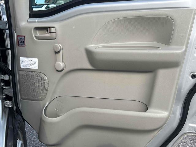 エブリイ ＰＡリミテッド　ワンオーナー　ＡＧＳ　クリアランスソナー　ＥＴＣ　フルフラットシート　オートライト　両側スライドドア　車線逸脱防止　衝突軽減ブレーキ　ハイルーフ（12枚目）