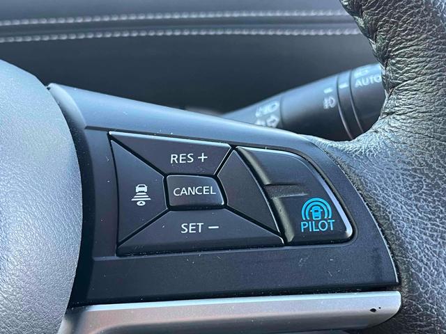 セレナ e-パワー ハイウェイスターV 純正11型後席モニター クルーズコントロール 純正ナビ フルセグ Bluetooth ドライブレコーダー シートヒーター アラウンドビューモニター ステアリングヒーター 両側電動スライドドア ETC(30枚目)