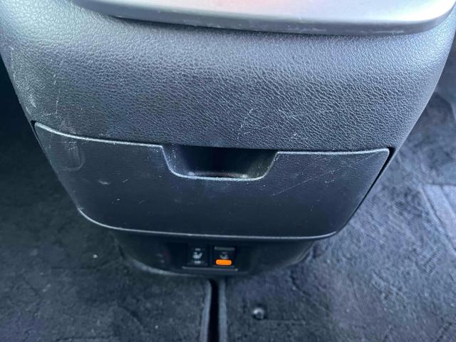 セレナ e-パワー ハイウェイスターV 純正11型後席モニター クルーズコントロール 純正ナビ フルセグ Bluetooth ドライブレコーダー シートヒーター アラウンドビューモニター ステアリングヒーター 両側電動スライドドア ETC(35枚目)