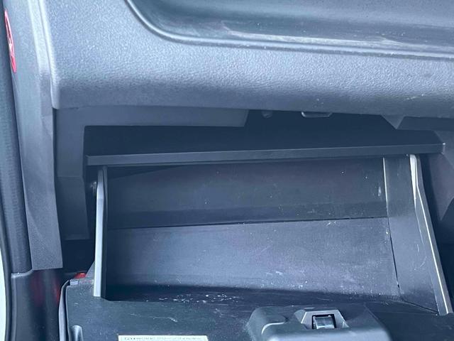 セレナ e-パワー ハイウェイスターV 純正11型後席モニター クルーズコントロール 純正ナビ フルセグ Bluetooth ドライブレコーダー シートヒーター アラウンドビューモニター ステアリングヒーター 両側電動スライドドア ETC(47枚目)