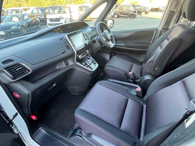 セレナ e-パワー ハイウェイスターV 純正11型後席モニター クルーズコントロール 純正ナビ フルセグ Bluetooth ドライブレコーダー シートヒーター アラウンドビューモニター ステアリングヒーター 両側電動スライドドア ETC(50枚目)