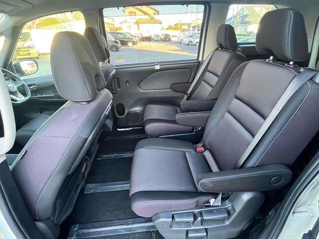 セレナ e-パワー ハイウェイスターV 純正11型後席モニター クルーズコントロール 純正ナビ フルセグ Bluetooth ドライブレコーダー シートヒーター アラウンドビューモニター ステアリングヒーター 両側電動スライドドア ETC(51枚目)