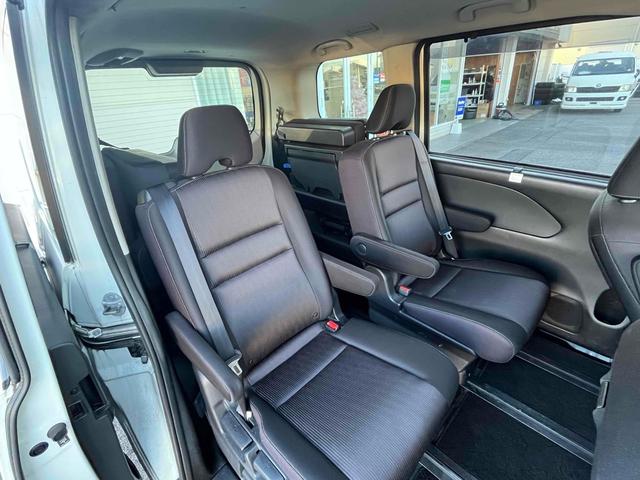 セレナ e-パワー ハイウェイスターV 純正11型後席モニター クルーズコントロール 純正ナビ フルセグ Bluetooth ドライブレコーダー シートヒーター アラウンドビューモニター ステアリングヒーター 両側電動スライドドア ETC(58枚目)