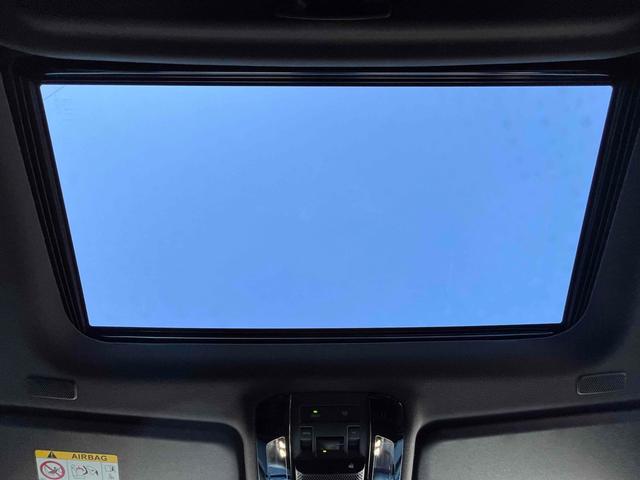 �J���I�ȃh���C�u�����y���݂���������T�����[�t�B���ꂽ��̉��A�T�����[�t���J���Ẵh���C�u�͋C�����悳�����ł��ˁB���R��t���͂ł��Ȃ��̂ŁA�T�����[�t�t���̎ԗ��͊󏭂ł��B