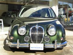 �ݷ��إåɥ饤�Ȥ��礭�ʥ�å�����롢�����ƥ�å���������Х�ѡ�����ħ�Υӥ塼�ȤǤ��� 3