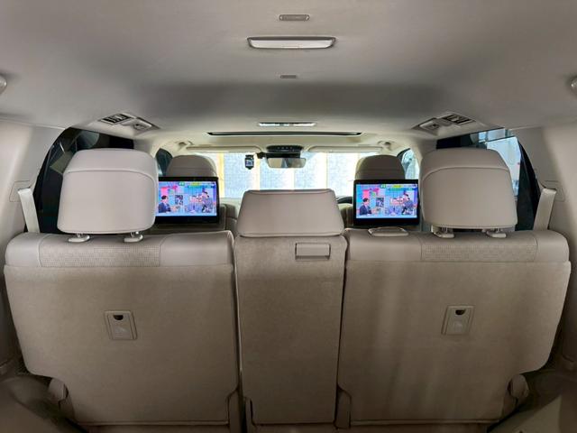 ランドクルーザー ＺＸ　モデリスタエアロ　リアエンターテインメント　クールＢＯＸ　サンルーフ　デフロック　寒冷地仕様　トノカバー　ワンオーナー　シートベンチレーション　ステアリングヒーター　ＥＴＣ２．０　ＪＢＬスピーカー（64枚目）