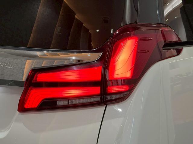 アルファード ２．５Ｓ　モデリスタエアロ　ツインムーンルーフ　デジタルミラー　１２．１型後席モニター　３眼ＬＥＤヘッド　ナビキット　フルセグＴＶ　ＤＶＤデッキ　スペアタイヤ　１８インチＡＷ　ドラレコ　レーダー　ＢＳＭ　ＥＴＣ（37枚目）