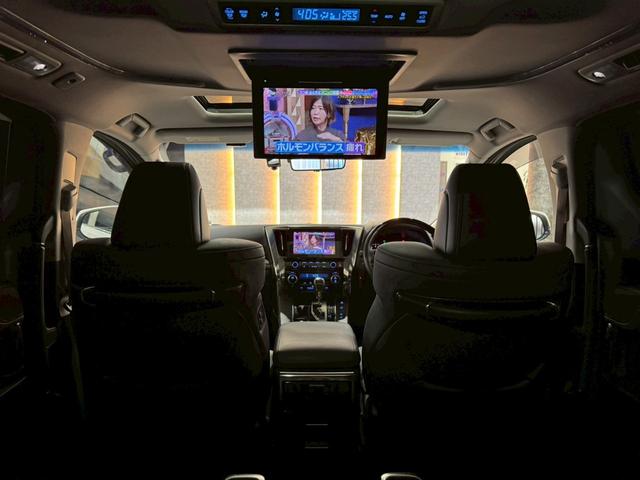アルファード ２．５Ｓ　モデリスタエアロ　ツインムーンルーフ　デジタルミラー　１２．１型後席モニター　３眼ＬＥＤヘッド　ナビキット　フルセグＴＶ　ＤＶＤデッキ　スペアタイヤ　１８インチＡＷ　ドラレコ　レーダー　ＢＳＭ　ＥＴＣ（61枚目）