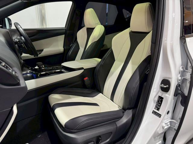 ＮＸ ＮＸ３５０ｈ　Ｆスポーツ　白革内装　オレンジキャリパー　パノラマルーフ　デジタルインナーミラー　３６０度ドライブレコーダ　パノラミックビュー　ブラインドスポット　ヘッドアップディスプレイ　ナビ　ＴＶ　ＥＴＣ２．０　純正２０ＡＷ（48枚目）