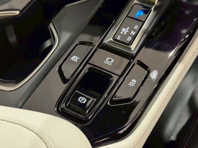 ＮＸ ＮＸ３５０ｈ　Ｆスポーツ　白革内装　オレンジキャリパー　パノラマルーフ　デジタルインナーミラー　３６０度ドライブレコーダ　パノラミックビュー　ブラインドスポット　ヘッドアップディスプレイ　ナビ　ＴＶ　ＥＴＣ２．０　純正２０ＡＷ（71枚目）