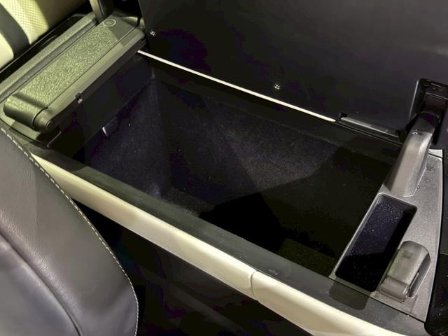 ＮＸ ＮＸ３５０ｈ　Ｆスポーツ　白革内装　オレンジキャリパー　パノラマルーフ　デジタルインナーミラー　３６０度ドライブレコーダ　パノラミックビュー　ブラインドスポット　ヘッドアップディスプレイ　ナビ　ＴＶ　ＥＴＣ２．０　純正２０ＡＷ（74枚目）
