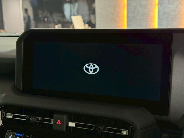 ランドクルーザー250 VX 丸目LEDヘッド トヨタチームメイト 寒冷地仕様 デジタルミラー ムーンルーフ ルーフレール パノラミックビュー ブラインドスポット 純正12.3型DA ナビ フルセグTV HDMI端子 ETC2.0(40枚目)