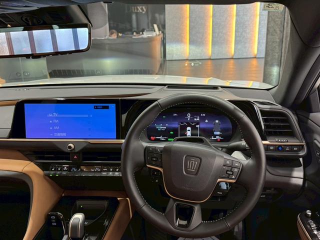 TOYOTA CROWN SPORT