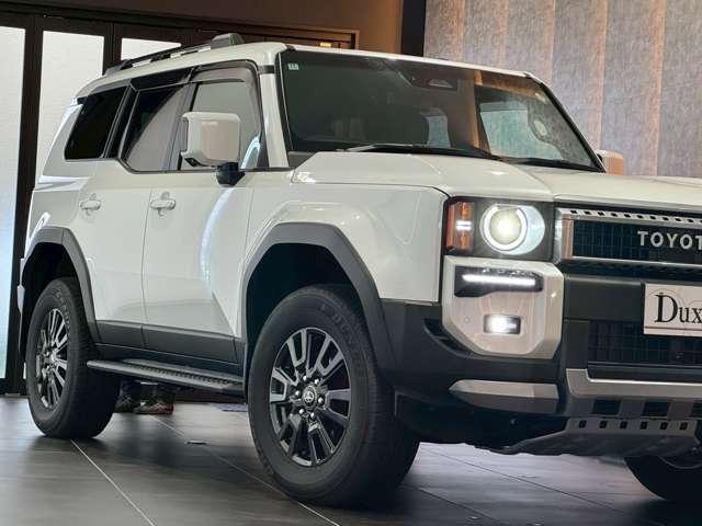 ランドクルーザー250 VX シグネチャーイルミブレード モデリスタパッケージ サンルーフ 丸目ヘッドライト パノラミックビューモニター デジタルインナーミラー ルーフレール ビルトインETC チームメイト HDMI 寒冷地仕様(17枚目)